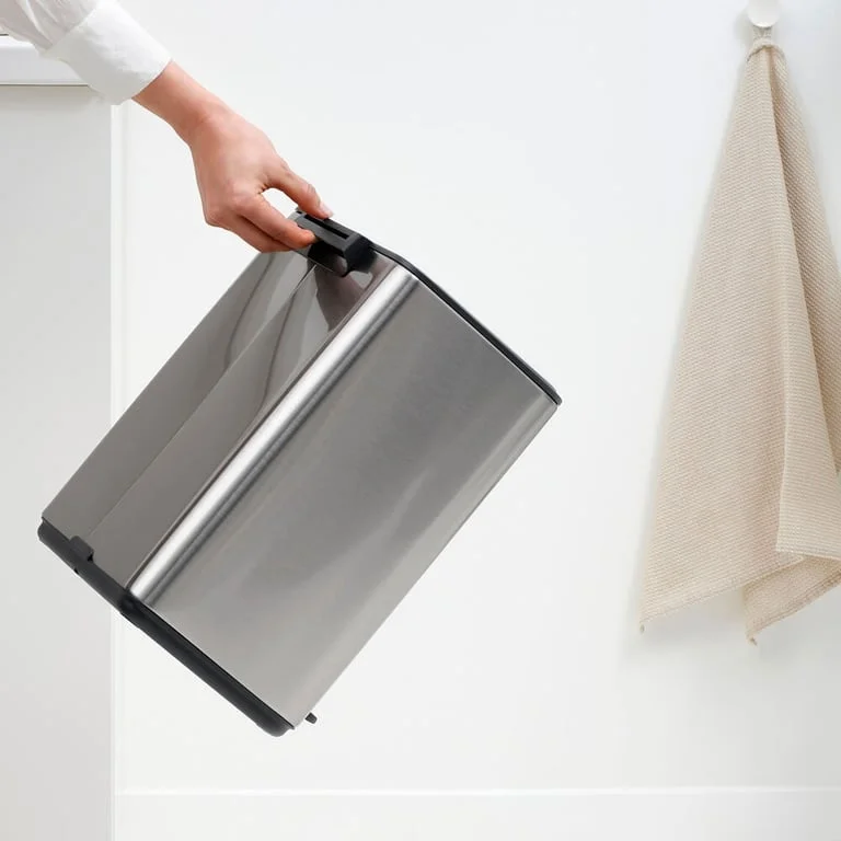 Coș de gunoi Brabantia Bo Pedal 12L, Matt Steel Fingerprint Proof