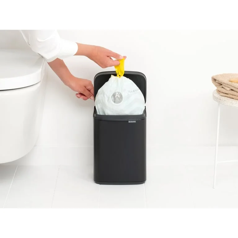Coș de gunoi Brabantia Bo Small 4L, Matt Black