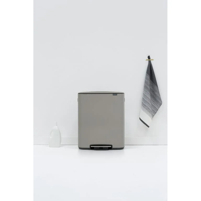 Waste Bin Brabantia Bo Pedal 60L, Mineral Concrete Grey