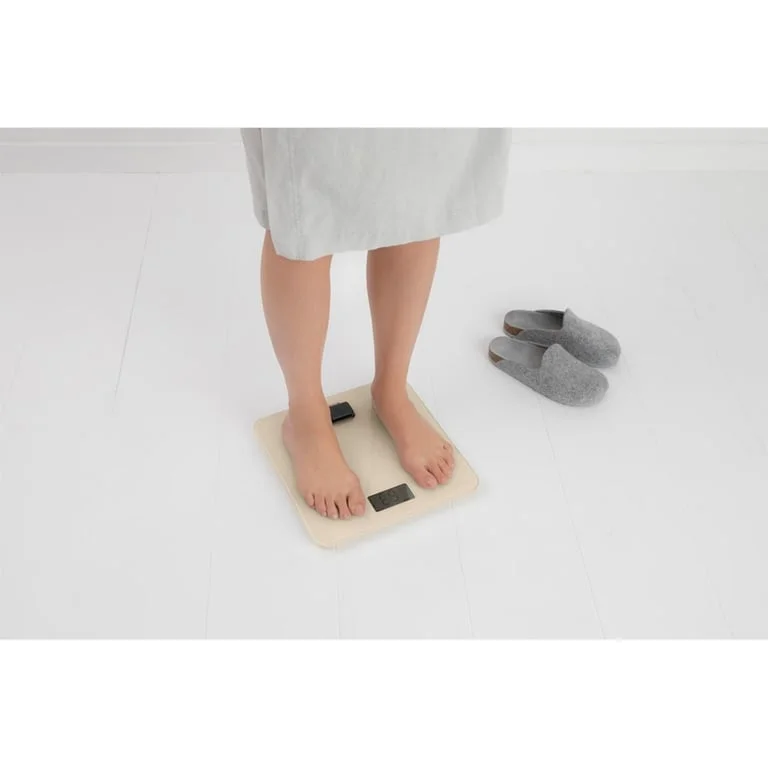 Cântar de baie digital Brabantia ReNew Soft Beige, funcționare fără baterii