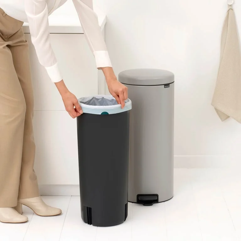 Pedal Waste Bin Brabantia NewIcon 30L, Soft Grey