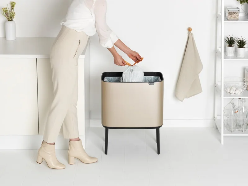 Coș de gunoi Brabantia Bo Touch 3x11L, Metallic Gold