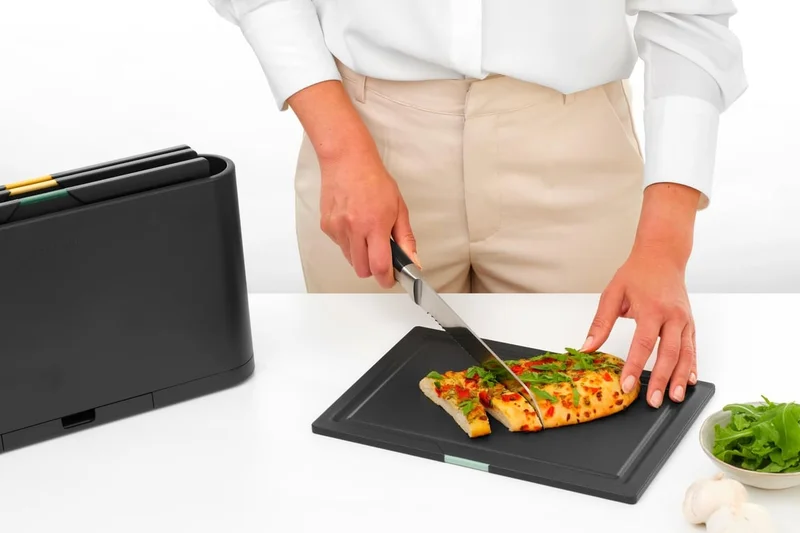 Set 4 planșe за tăiat cu casetă Brabantia Tasty+, Dark Grey
