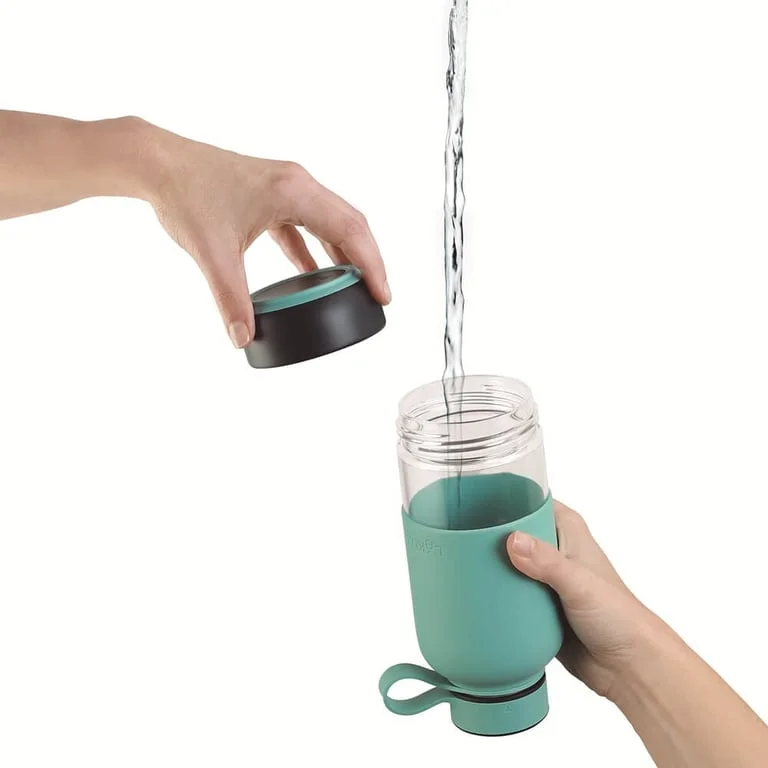 Sticlă Lekue On The Go Turquoise 500 ml cu filtru încorporat