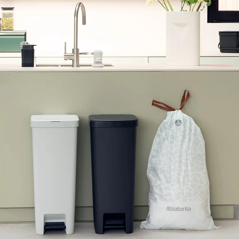 Coș de gunoi cu pedală Brabantia StepUp 40L, Dark Grey