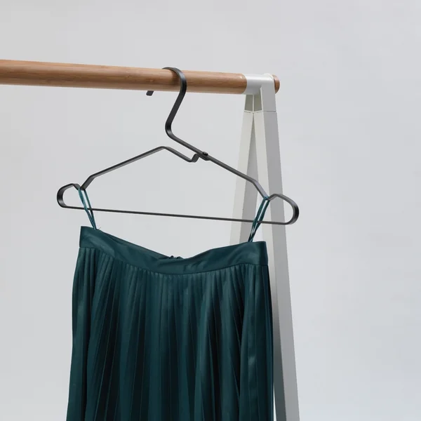 Umerașe pentru haine Brabantia Linn Black, aluminiu, 4 bucăți
