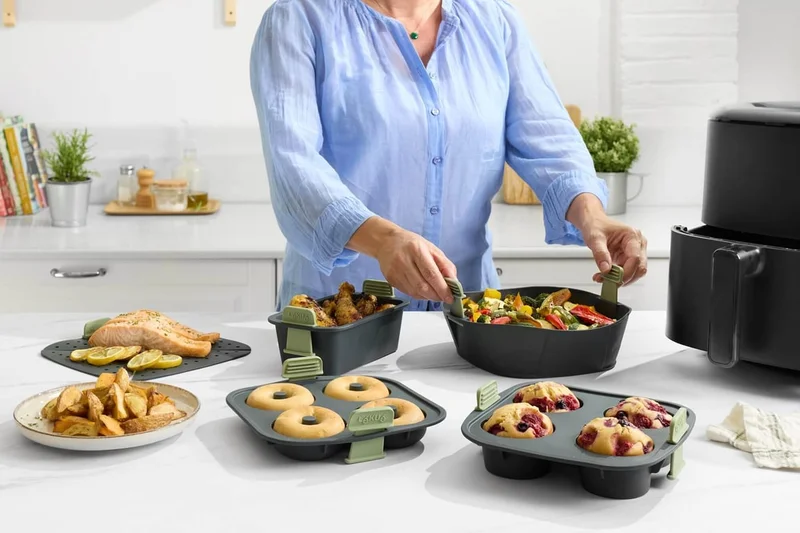 Tavă de copt pentru friteuză cu aer cald Lekue 22x22cm, gri