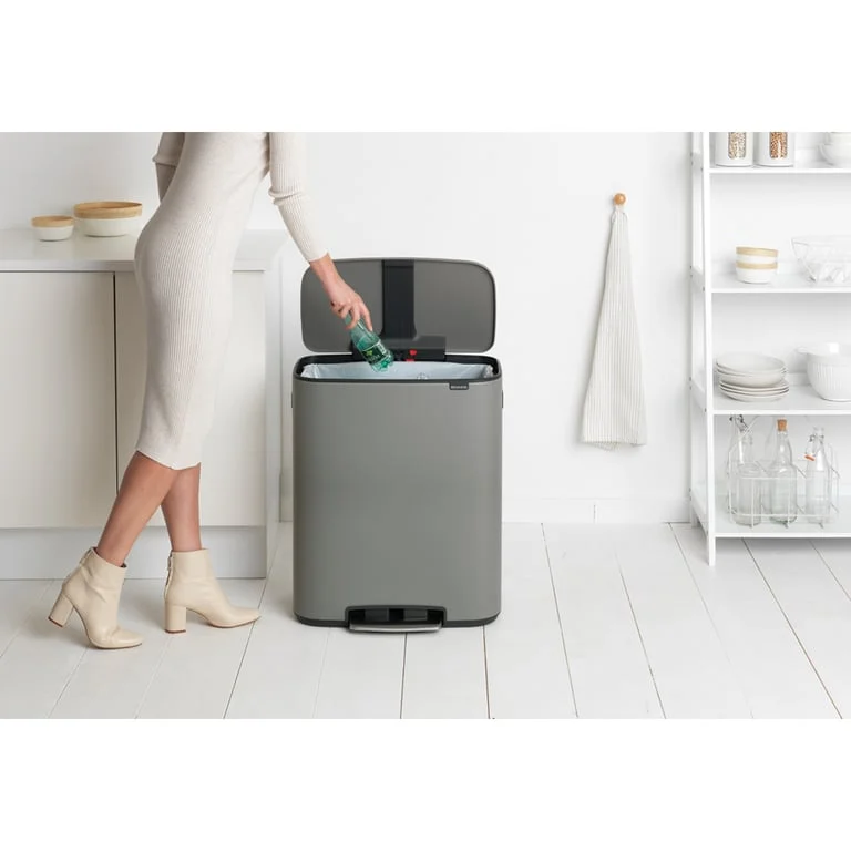 Waste Bin Brabantia Bo Pedal 60L, Mineral Concrete Grey