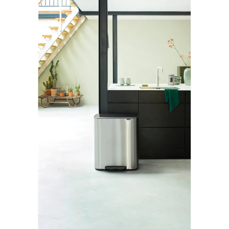 Coș de gunoi Brabantia Bo Pedal 60L, Matt Steel, Fingerprint proof