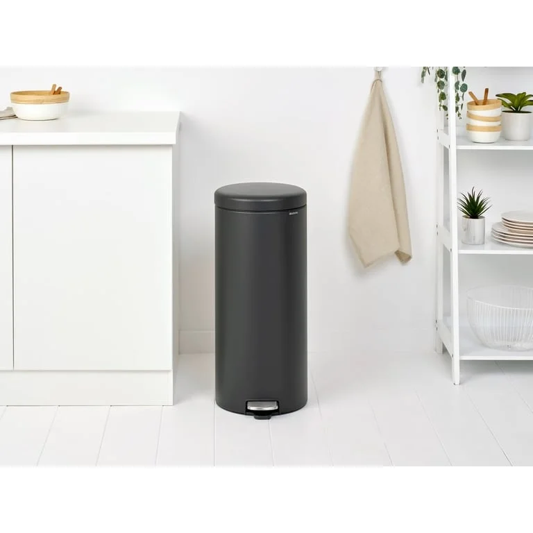 Coș de gunoi cu pedală Brabantia NewIcon 30L, Mineral Infinite Grey
