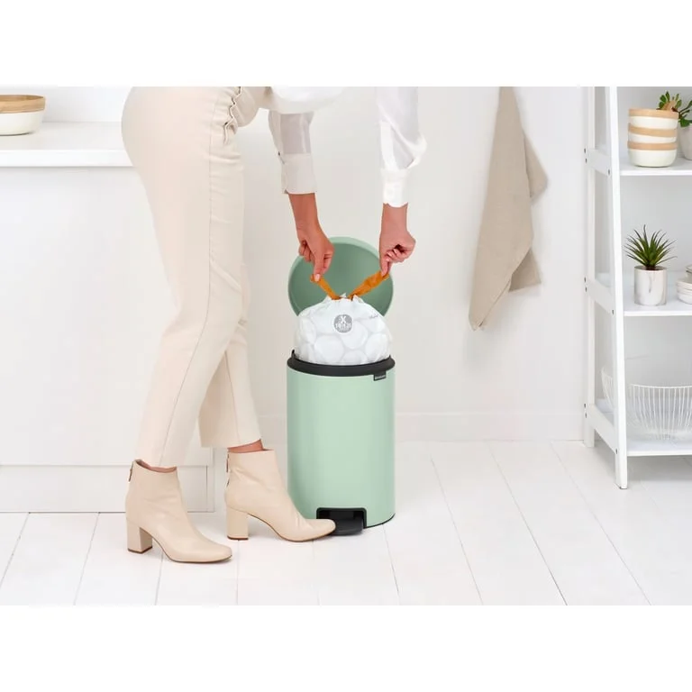 Coș de gunoi cu pedală Brabantia NewIcon 12L, Jade Green