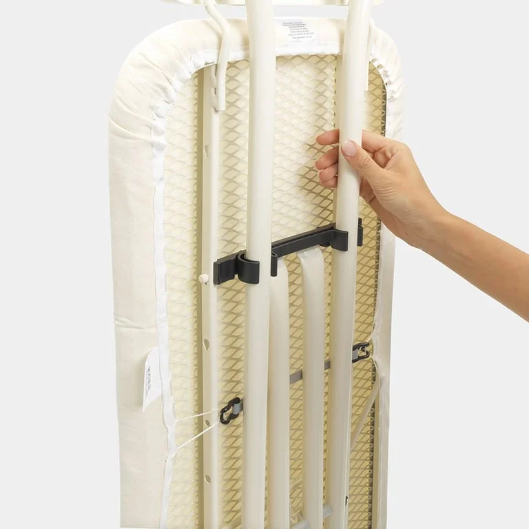 Masă de călcat Brabantia B 124x38cm cu suport pentru fier de călcat, Ice Water