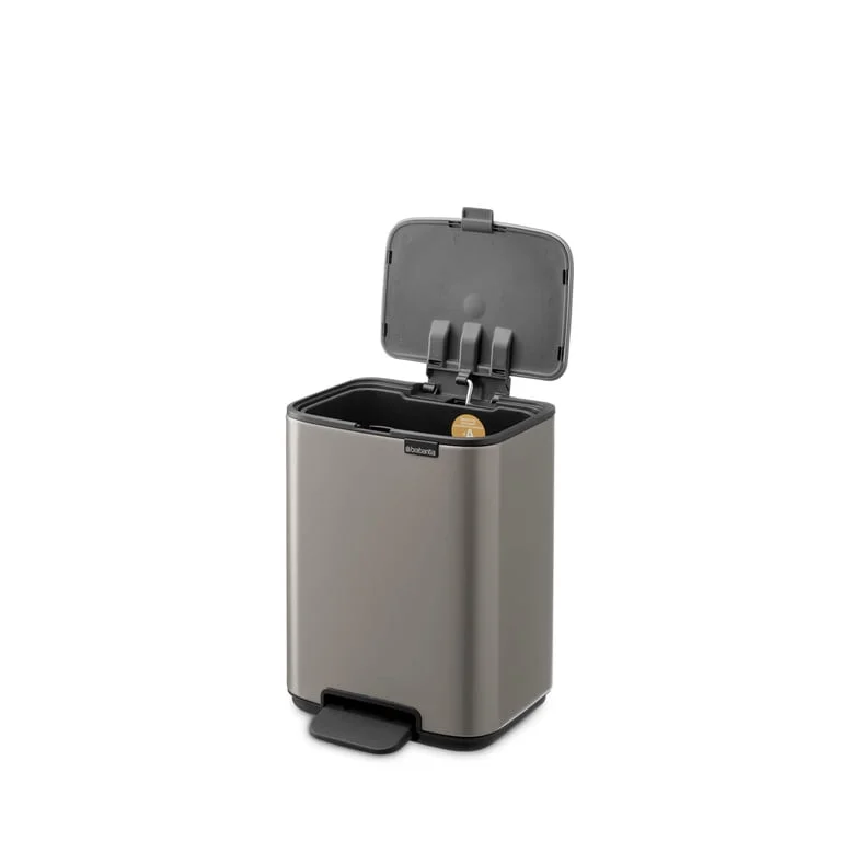 Coș de gunoi Brabantia Bo Pedal 4L, platină