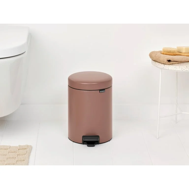 Coș de gunoi cu pedală Brabantia NewIcon 5L, Satin Taupe