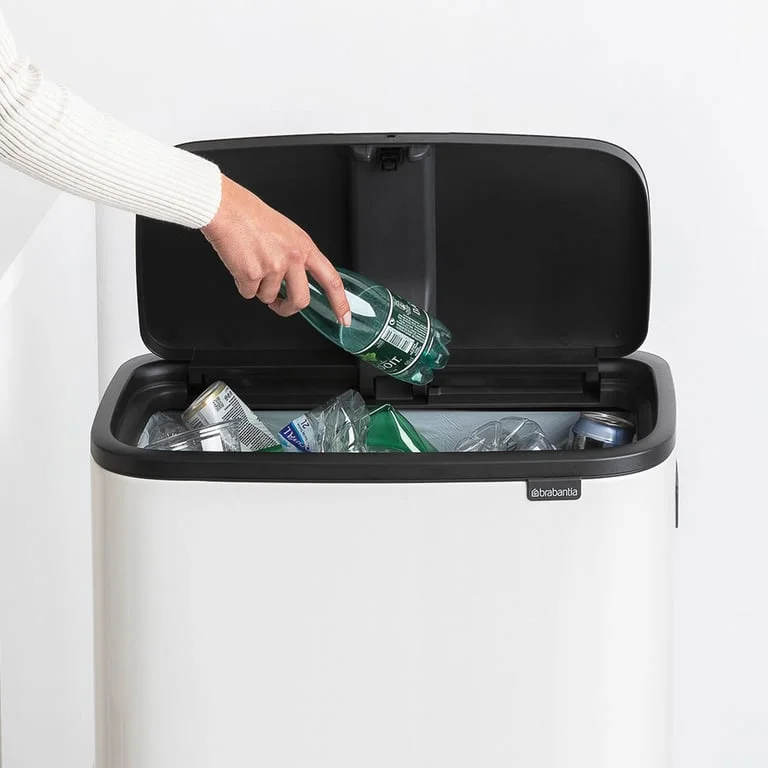Bo Touch Bin Hi Brabantia, 60 litre, Plastic Bucket White