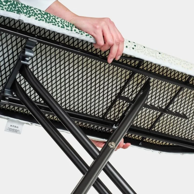 Masă de călcat Brabantia A 110x30cm cu suport pentru fier de călcat, New Dawn