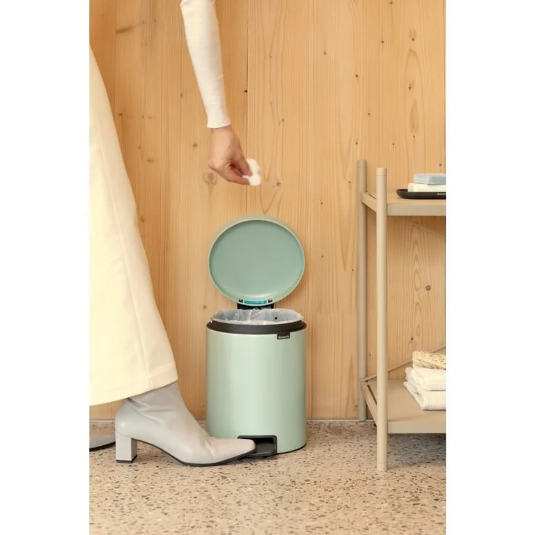 Coș de gunoi cu pedală Brabantia NewIcon 5L, Jade Green