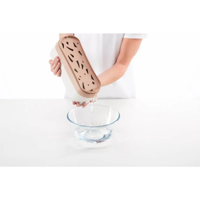 Vas pentru gătirea rapidă a pastelor la microunde Lékué, cu strecurătoare