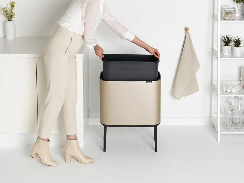 Coș de gunoi Brabantia Bo Touch 36L, Metallic Gold