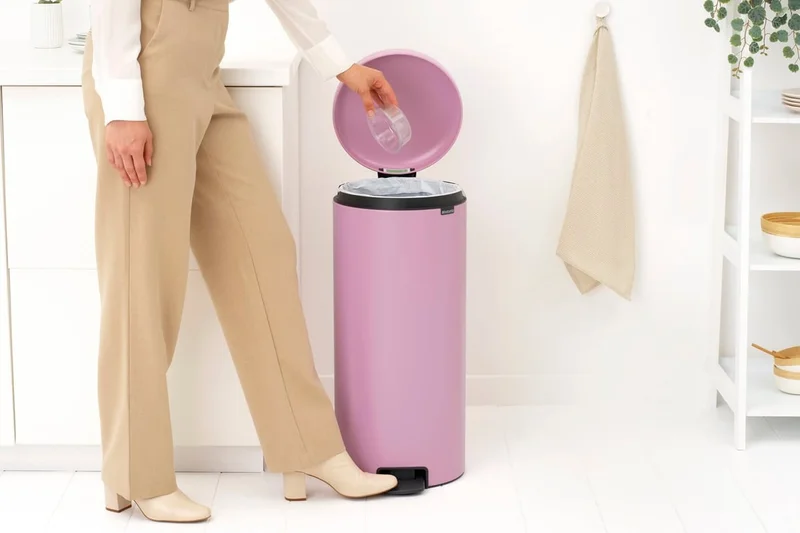 Pedal Waste Bin Brabantia NewIcon 30L, Lilac Pink
