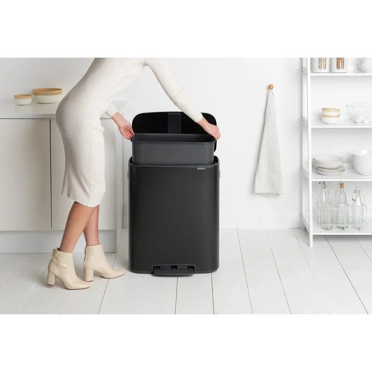 Coș de gunoi Brabantia Bo Pedal 60L, Matt Black