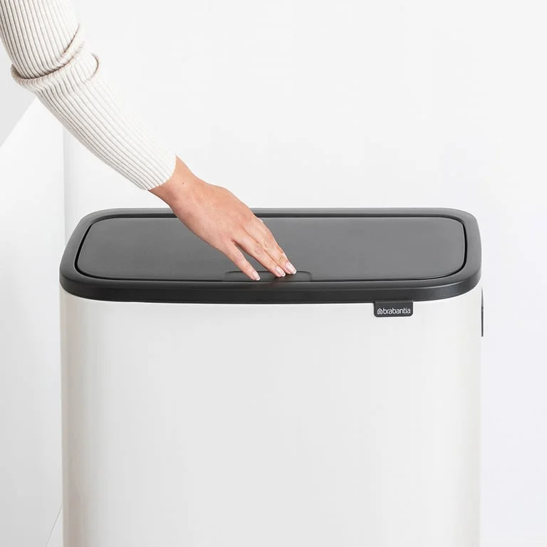 Bo Touch Bin Hi Brabantia, 60 litre, Plastic Bucket White