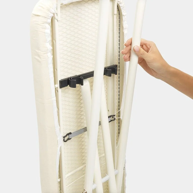 Ironing Board Brabantia B 124x38cm,  PerfectFlow, Bubbles, Steam stand