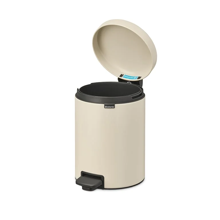 Coș de gunoi cu pedală Brabantia NewIcon 5L, Soft Beige