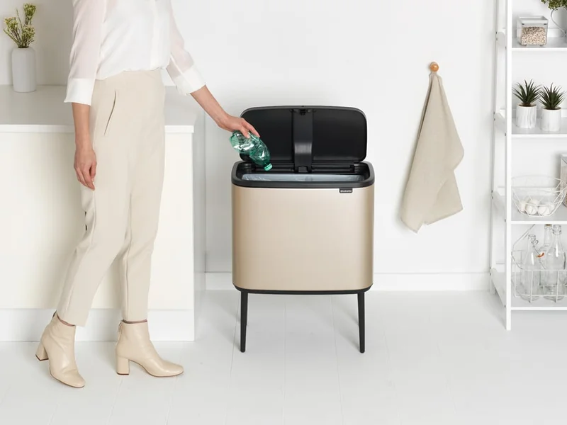 Coș de gunoi Brabantia Bo Touch 36L, Metallic Gold