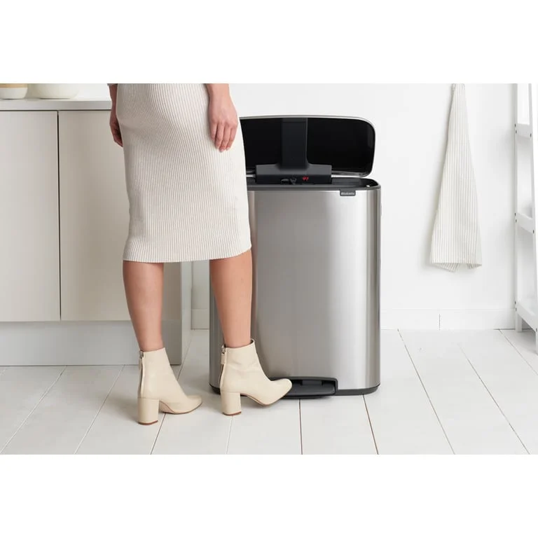 Coș de gunoi Brabantia Bo Pedal 60L, Matt Steel, Fingerprint proof