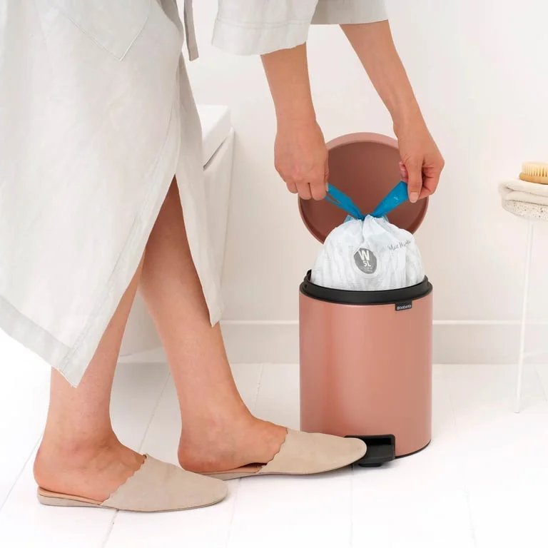 Coș de gunoi cu pedală Brabantia NewIcon 5L, Warm Copper