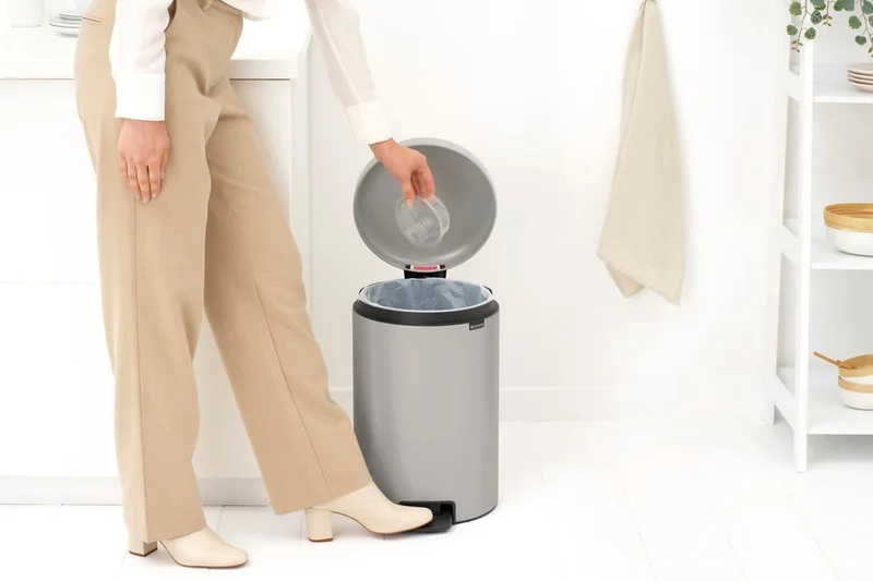 Pedal Waste Bin Brabantia NewIcon 20L, Soft Grey Grey