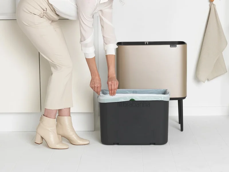 Coș de gunoi Brabantia Bo Touch 36L, Metallic Gold