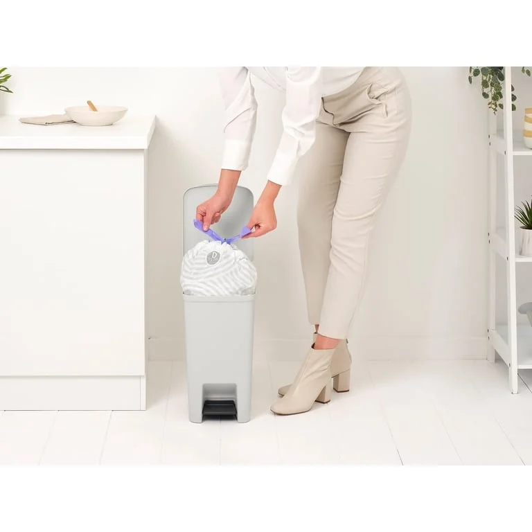 Coș de gunoi cu pedală Brabantia StepUp 16L, Light Grey