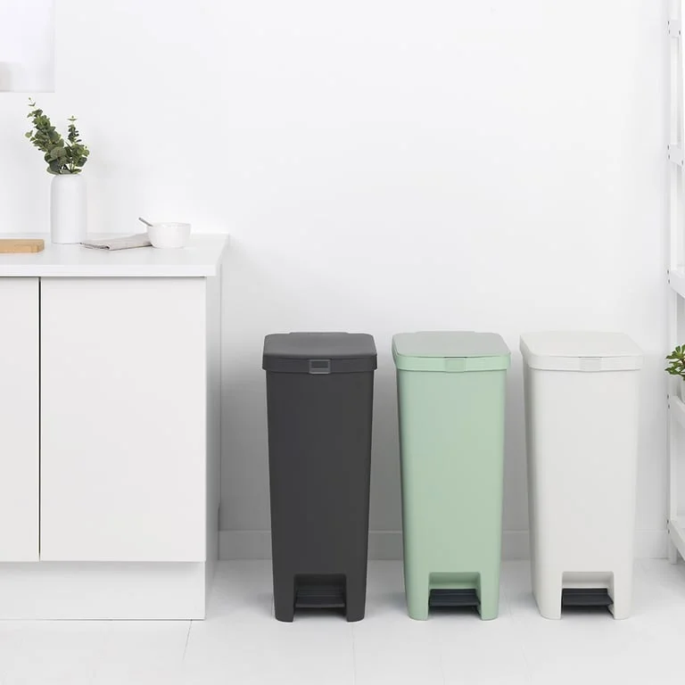 Coș de gunoi cu pedală Brabantia StepUp 40L, Jade Green