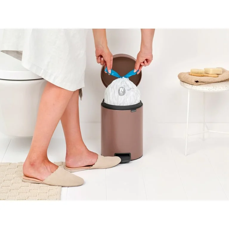 Coș de gunoi cu pedală Brabantia NewIcon 5L, Satin Taupe