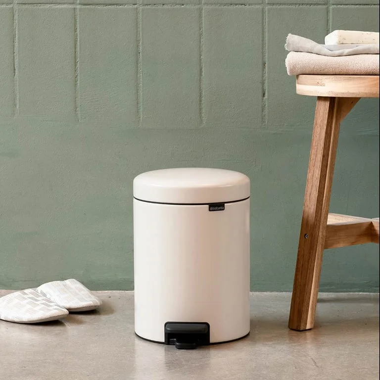 Coș de gunoi cu pedală Brabantia NewIcon 3L, Soft Beige