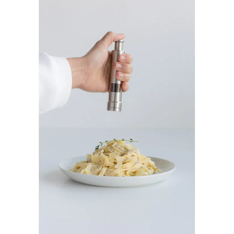 Salt and Pepper Crusher Set Brabantia