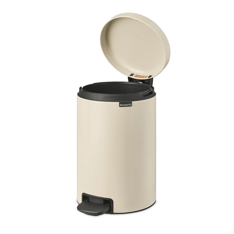 Coș de gunoi cu pedală Brabantia NewIcon 12L, Soft Beige