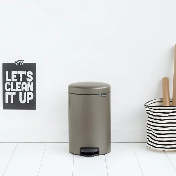Coș de gunoi cu pedală Brabantia NewIcon 12L, Platinum