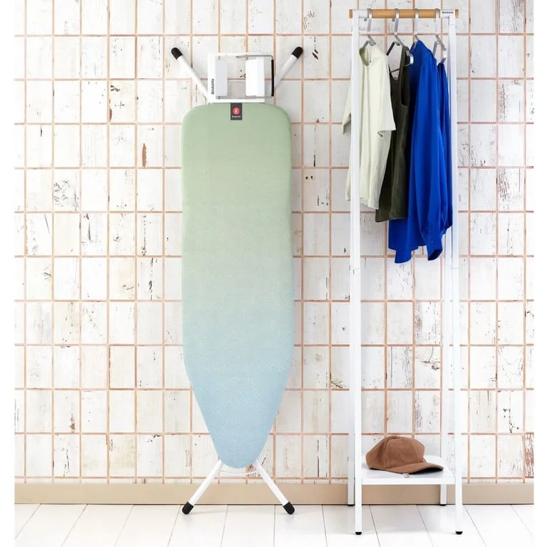 Masă de călcat Brabantia B 124x38cm cu suport pentru fier de călcat, Soothing Sea