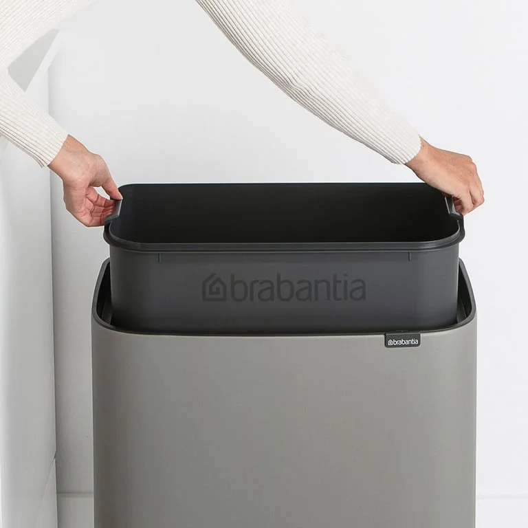 Coș de gunoi Brabantia Bo Touch 3x11L, Mineral Concrete Grey