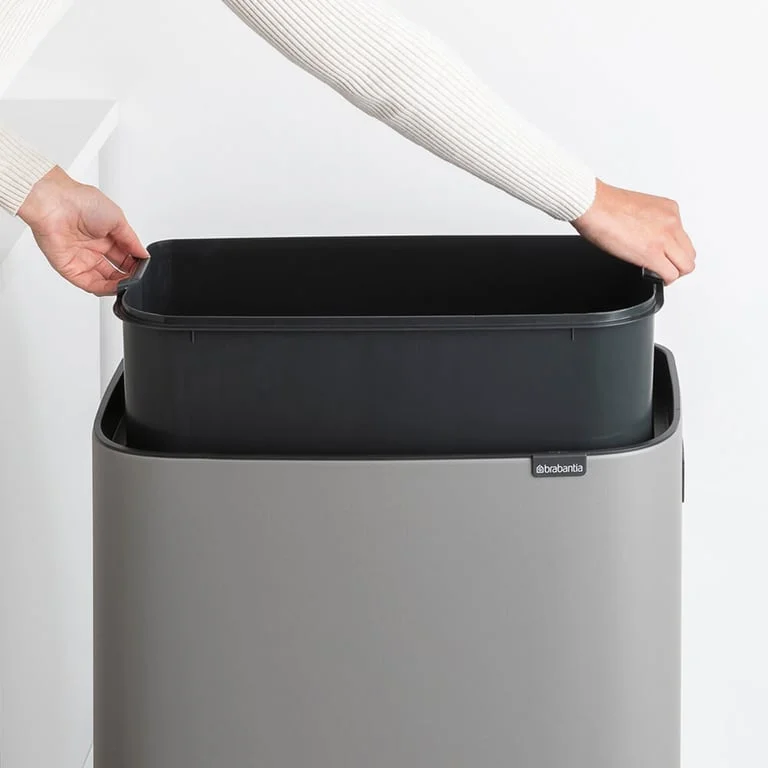 Coș de gunoi Brabantia Bo Touch Hi 60L, Mineral Concrete Grey