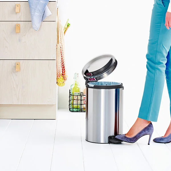 Coș de gunoi cu pedală Brabantia NewIcon 12L, Matt Steel, Fingerprint proof
