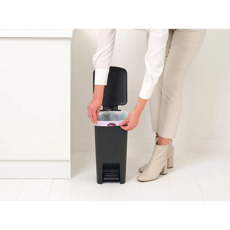 Coș de gunoi cu pedală Brabantia StepUp 10L, Dark Grey