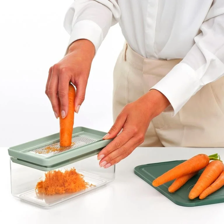 Set răzătoare multifuncțională cu recipient Brabantia Tasty+ Jade Green