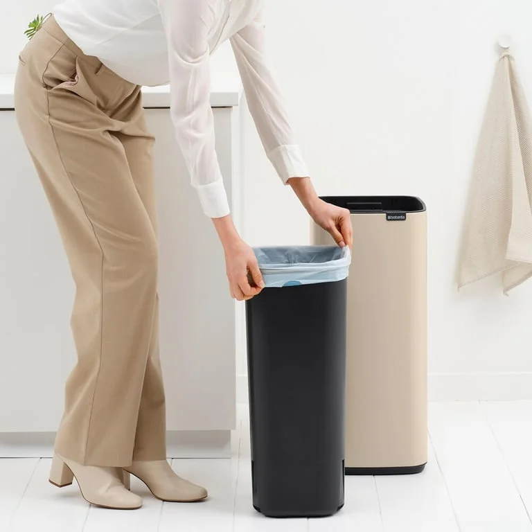 Coș de gunoi Brabantia Bo Touch 30L, Soft Beige