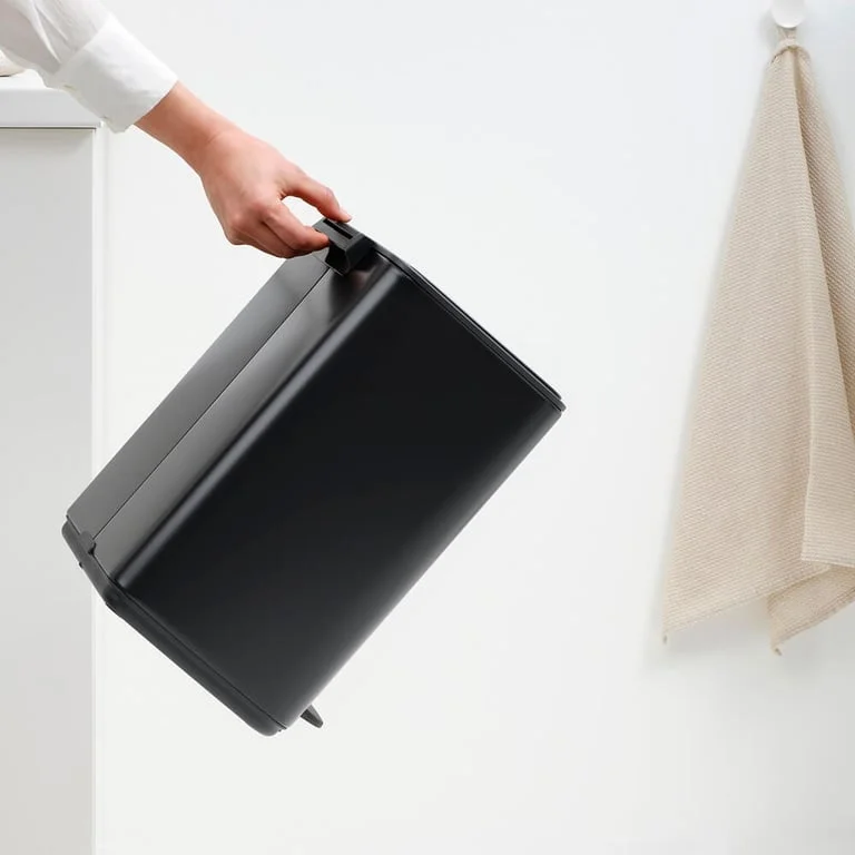 Coș de gunoi Brabantia Bo Pedal 12L, Matt Black