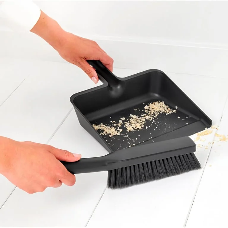 Set de praf și perie Brabantia SinkSide Dark Grey