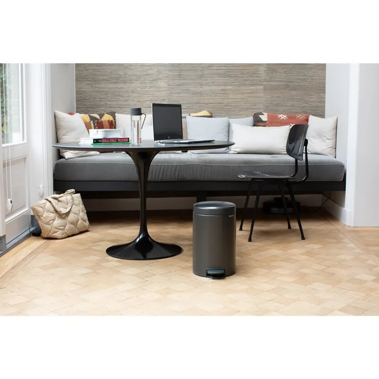 Coș de gunoi cu pedală Brabantia NewIcon 12L, Confident Grey